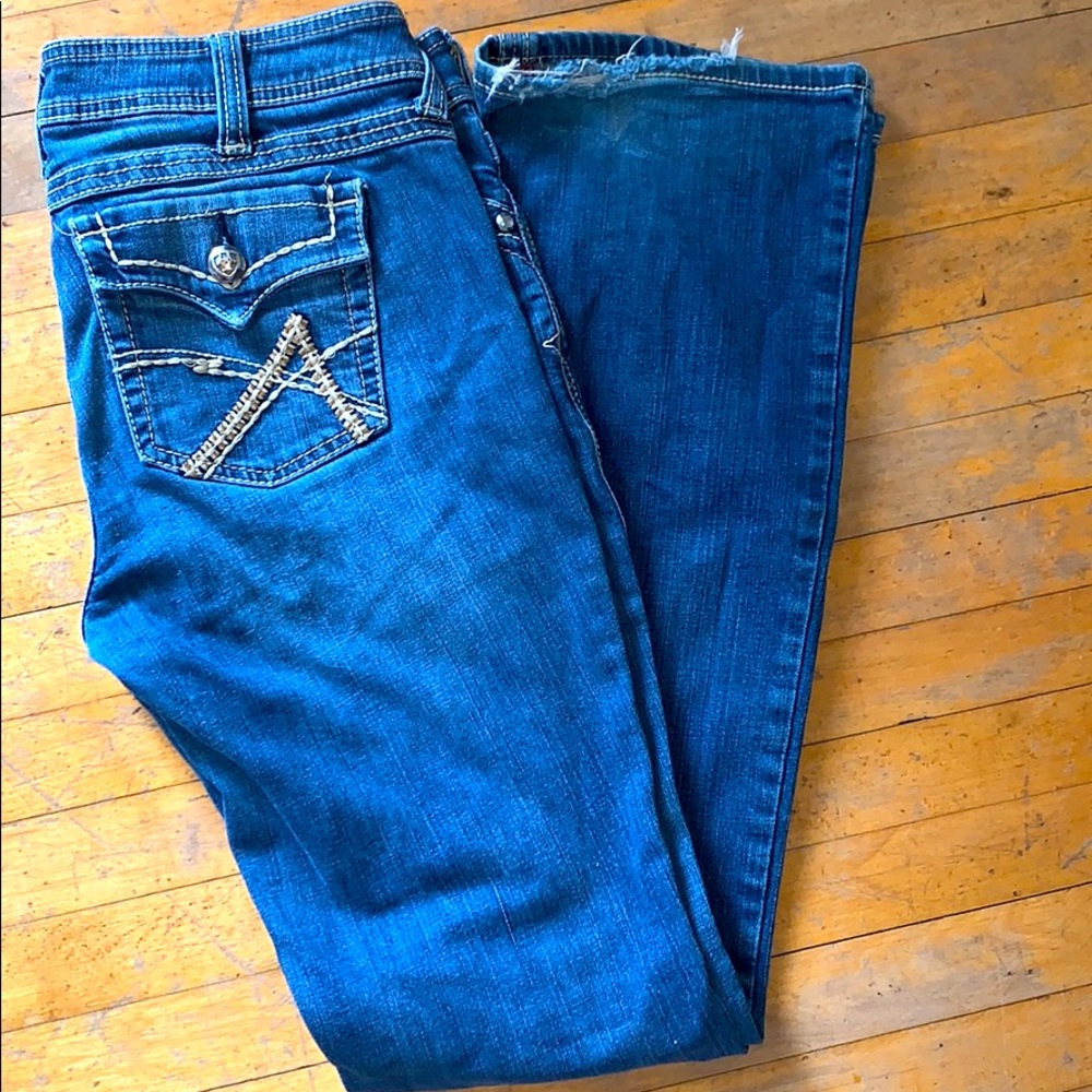 Ariat Ruby Women’s size 30L boot cut jeans